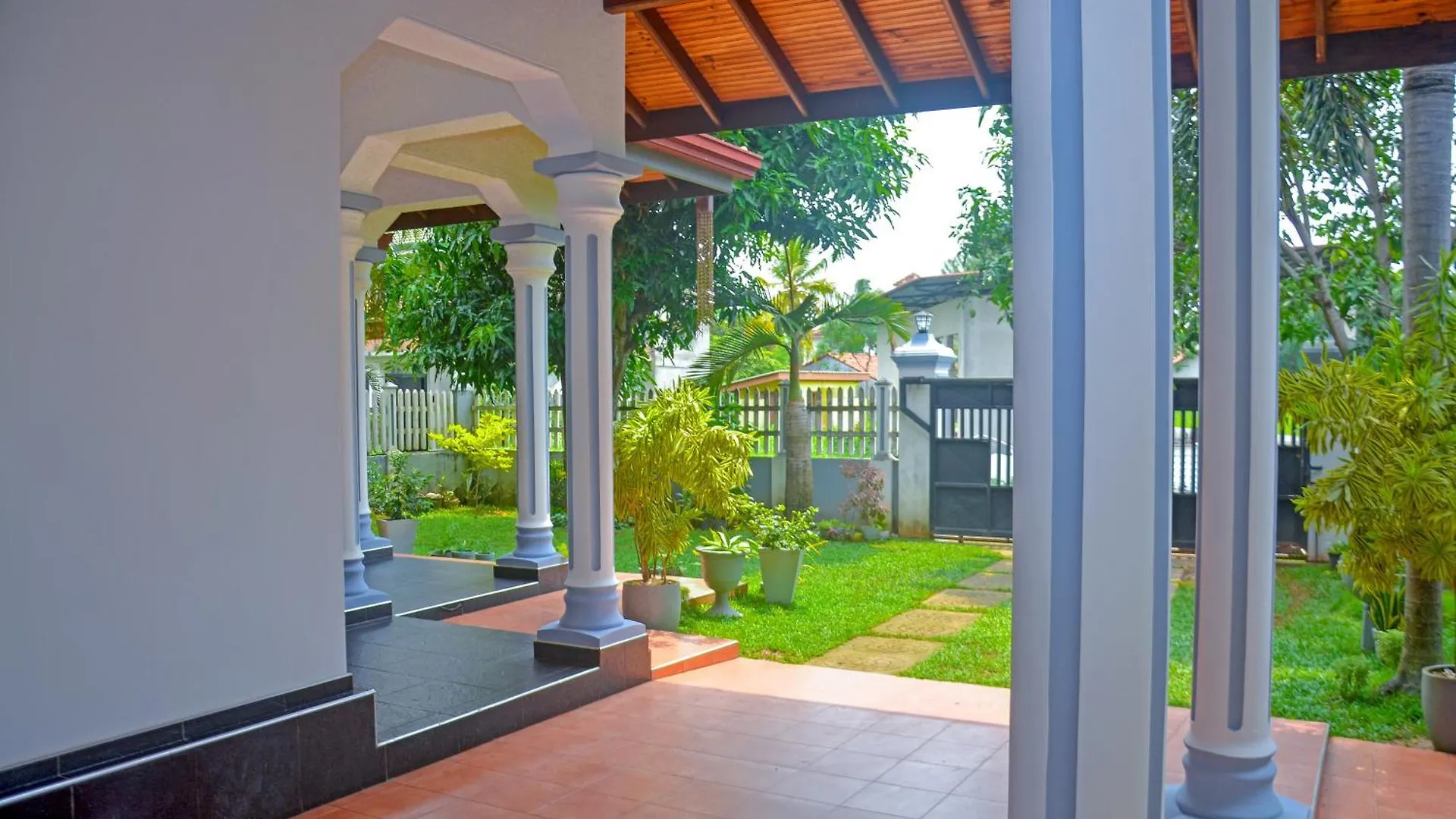 Elisach Serenity House - 4 Bhk Villa In Sri Lanka - Near To Airport Negombo 0*,